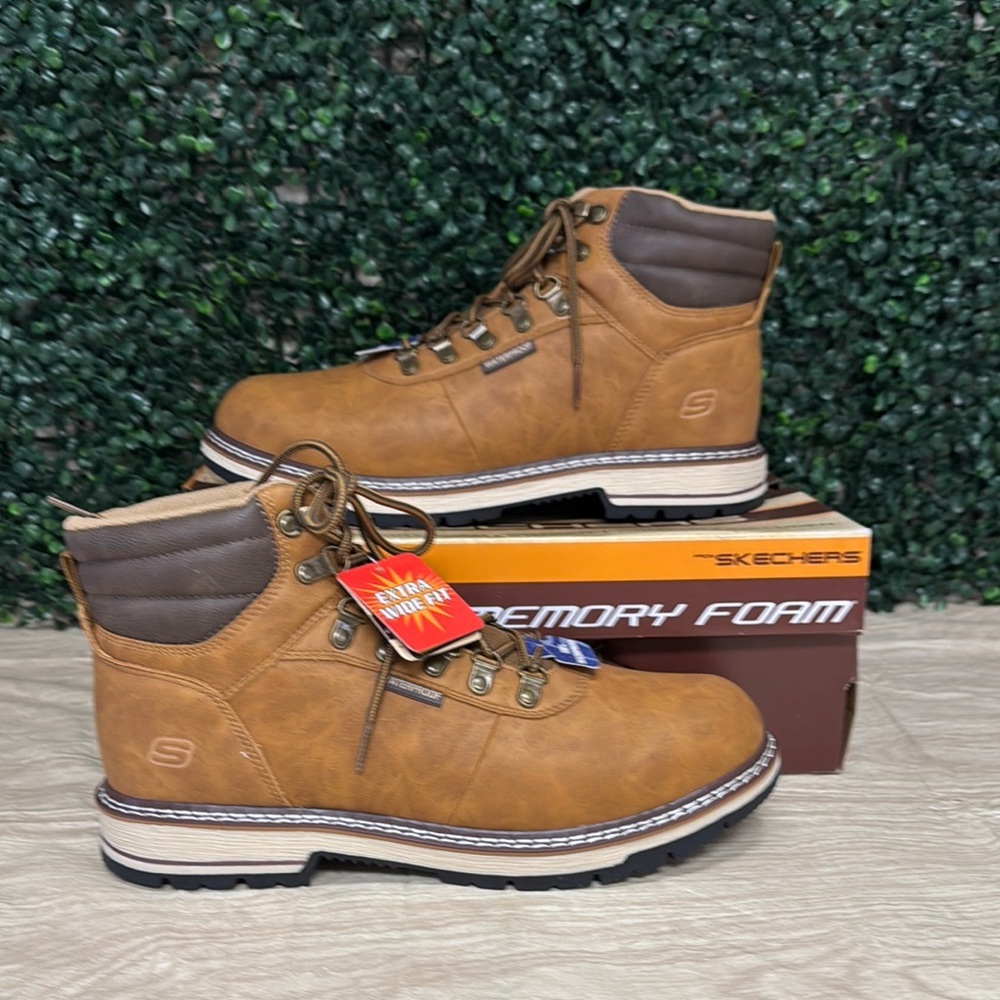 Skechers Relaxed Fit: Corado - Jaxx - M10
